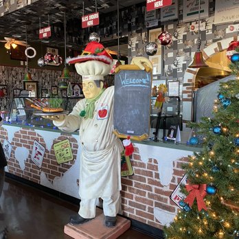 Bobby Lupo's Pizzeria - Pizza Near Me - Harker Heights, Texas