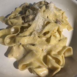 Tagliatelle truffle butter