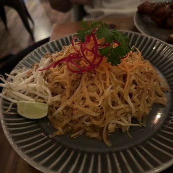 Thonglor Thai Formerly Red Basil Thai - Thai Near Me - Astoria, New York Thonglor Thai Formerly Red Basil Thai - Thai Near Me - Astoria, New York