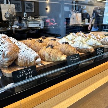 Bisou Bake House - Bakeries Near Me - Vancouver, British Columbia Bisou Bake House - Bakeries Near Me - Vancouver, British Columbia