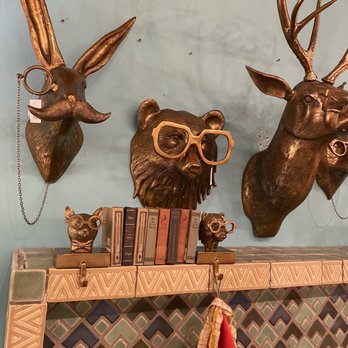 Leon & Lulu - Furniture Stores Near Me - Clawson, Michigan