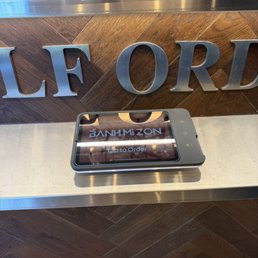 Self order station