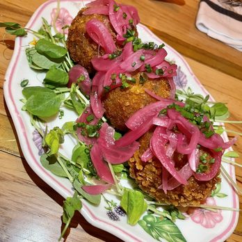 Supperland - Sausage gravy croquettes @sunshineefoodiee - Southern Near Me - Charlotte, North Carolina Supperland - Sausage gravy croquettes @sunshineefoodiee - Southern Near Me - Charlotte, North Carolina