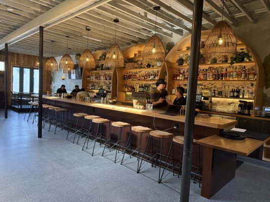 Bar Darling by null