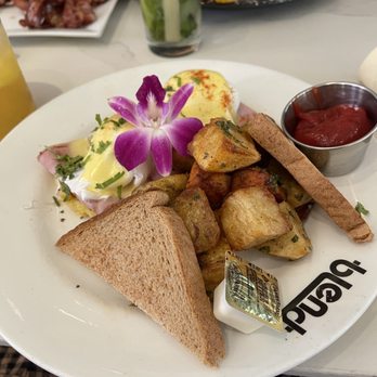 Blend - Latin American Near Me - Long Island City, New York
