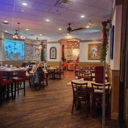 Mana Greek Fusion - Interior of restaurant