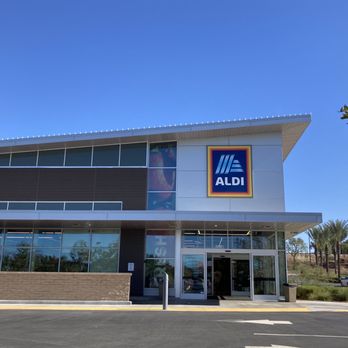 ALDI - Storefront - Grocery Near Me - Redlands, California