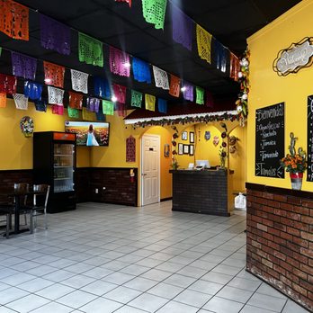 La Garnacha - Mexican Near Me - D'Iberville, Mississippi