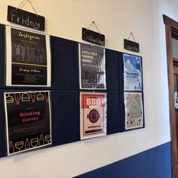 ITH San Diego Adventure Hostel - Daily activities board
