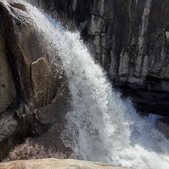 Bassi Falls - Hiking Near Me - Placerville, California