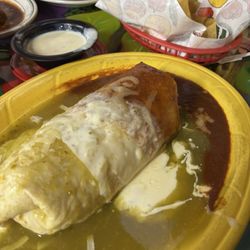 Tacos Los Compadres - Burrito Mexicano