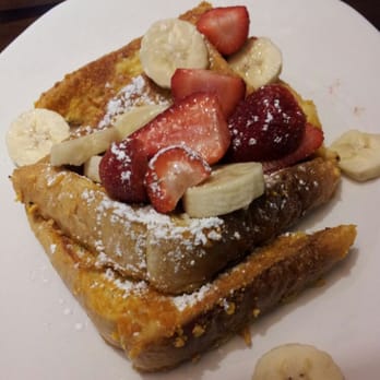 Blueberry Hill Breakfast Cafe - Cap'n Crunch French Toast! - Breakfast & Brunch Near Me - Oak Brook, Illinois