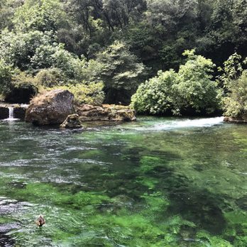 Restaurant Philip - The "horrible" view - French Near Me - Fontaine de Vaucluse, 84