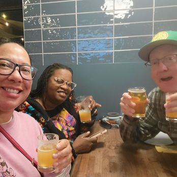 Cellarmaker Oakland - Beers are funner with friends - Breweries Near Me - Oakland, California Cellarmaker Oakland - Beers are funner with friends - Breweries Near Me - Oakland, California