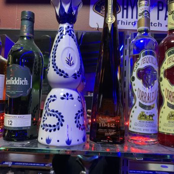 Hyde Park Lounge - Tequila - Dive Bars Near Me - San Jose, California Hyde Park Lounge - Tequila - Dive Bars Near Me - San Jose, California
