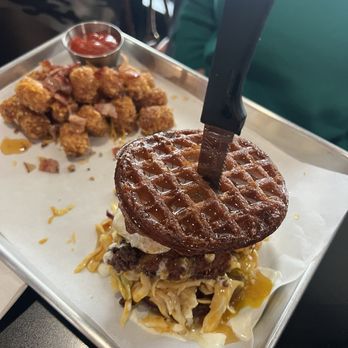 Split Social Kitchen - Bars Near Me - Springfield, Missouri Split Social Kitchen - Bars Near Me - Springfield, Missouri