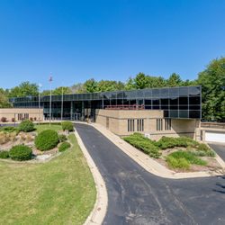 The Solarium - The Solarium in Waterloo, Wisconsin | 20 Minutes from Madison, Wisconsin