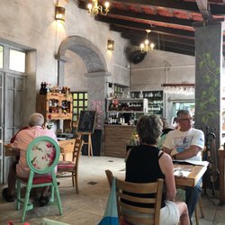Cocinart - Took a little stroll and ended up in this Quaint little spot tucked next to a chocolate Shoppe.