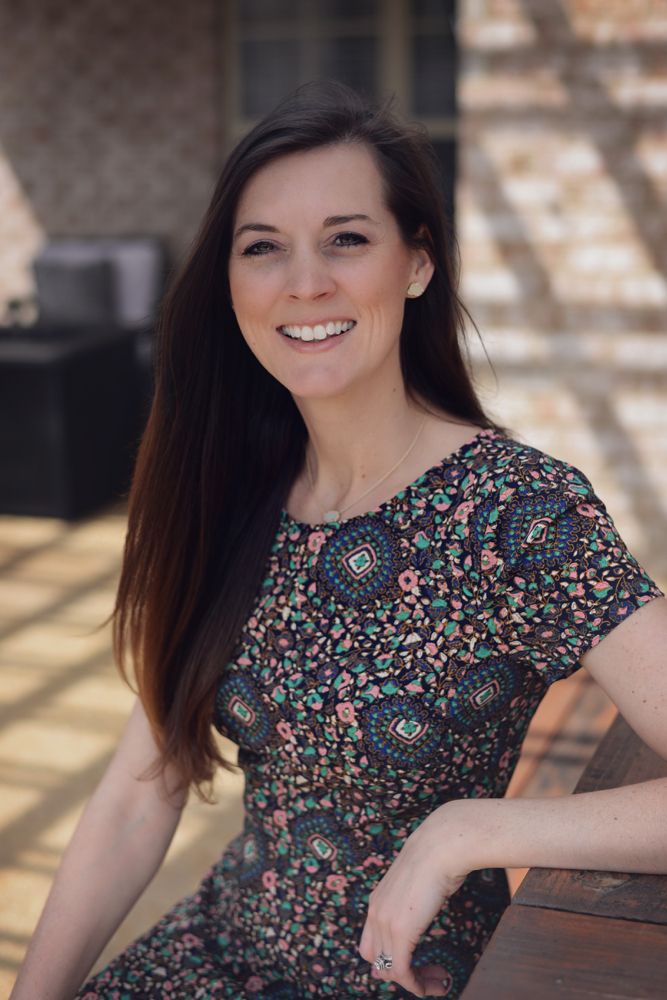 PAIGE HOLMES COLDWELL BANKER COLLINSMAURY Contact Agent 968