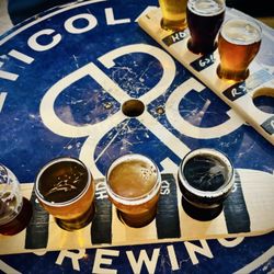 Peticolas Brewing Company - Flights