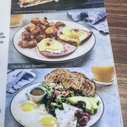 Eggs Benedict