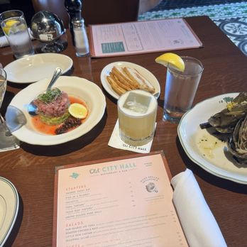 Old City Hall - Appetizers & drinks - American Near Me - New Braunfels, Texas