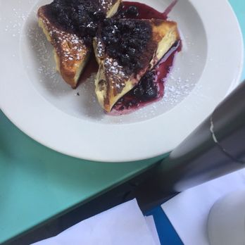 Love Lane Kitchen - stuffed French toast - Breakfast & Brunch Near Me - Mattituck, New York