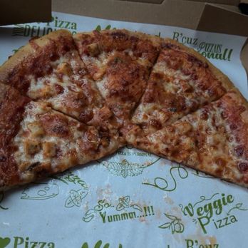 Singas Famous Pizza - Pizza Near Me - Orlando, Florida Singas Famous Pizza - Pizza Near Me - Orlando, Florida