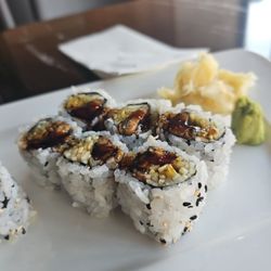 3 Makizushi/Sushi Rolls Lunch Special- Eel Cucumber