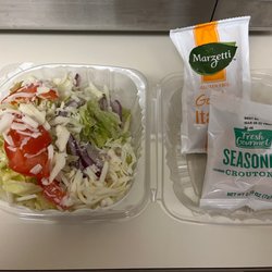 Bavellie's Pizzeria - Side Salad