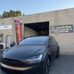 Exterior outside entrance of Lam Tint Shop - San Jose, California Exterior outside entrance of Lam Tint Shop - San Jose, California