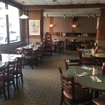 George's Restaurant - Diners Near Me - Brooklyn, New York
