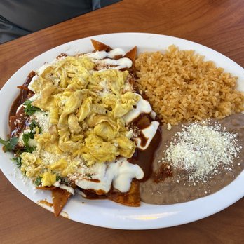 Taqueria el Marino - Chili Quiles with eggs. Super big portion! - Tacos Near Me - Kennewick, Washington Taqueria el Marino - Chili Quiles with eggs. Super big portion! - Tacos Near Me - Kennewick, Washington
