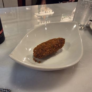 Bodega Amposta - Tapas Bars Near Me - Barcelona, B