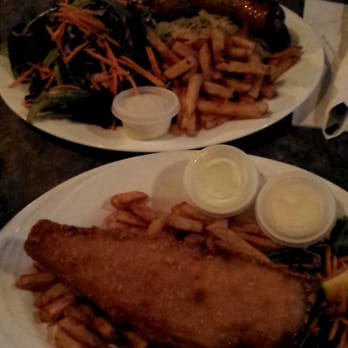 La Diable - Fish and chips, sausage platter - American Near Me - Mont-Tremblant, Quebec