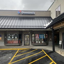 Domino’s Pizza - Front Entrance