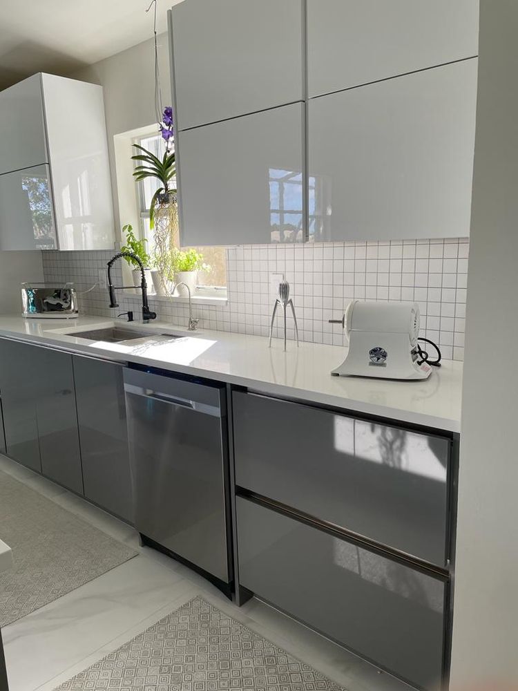 Slide of Elite Alliance Group