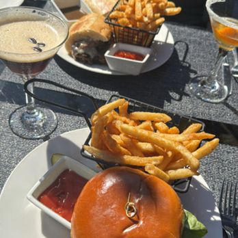 Mankas Grill - American Near Me - Fairfield, California Mankas Grill - American Near Me - Fairfield, California