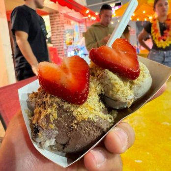 MOSA - Chocolate and Oreo Ice Cream - Ice Cream & Frozen Yogurt Near Me - Honolulu, Hawaii MOSA - Chocolate and Oreo Ice Cream - Ice Cream & Frozen Yogurt Near Me - Honolulu, Hawaii