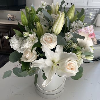 Hilton's Flowers - Florists Near Me - Highland, California Hilton's Flowers - Florists Near Me - Highland, California