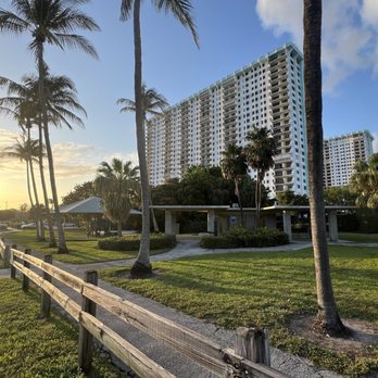 Harry Berry Park - Parks Near Me - Hollywood, Florida Harry Berry Park - Parks Near Me - Hollywood, Florida