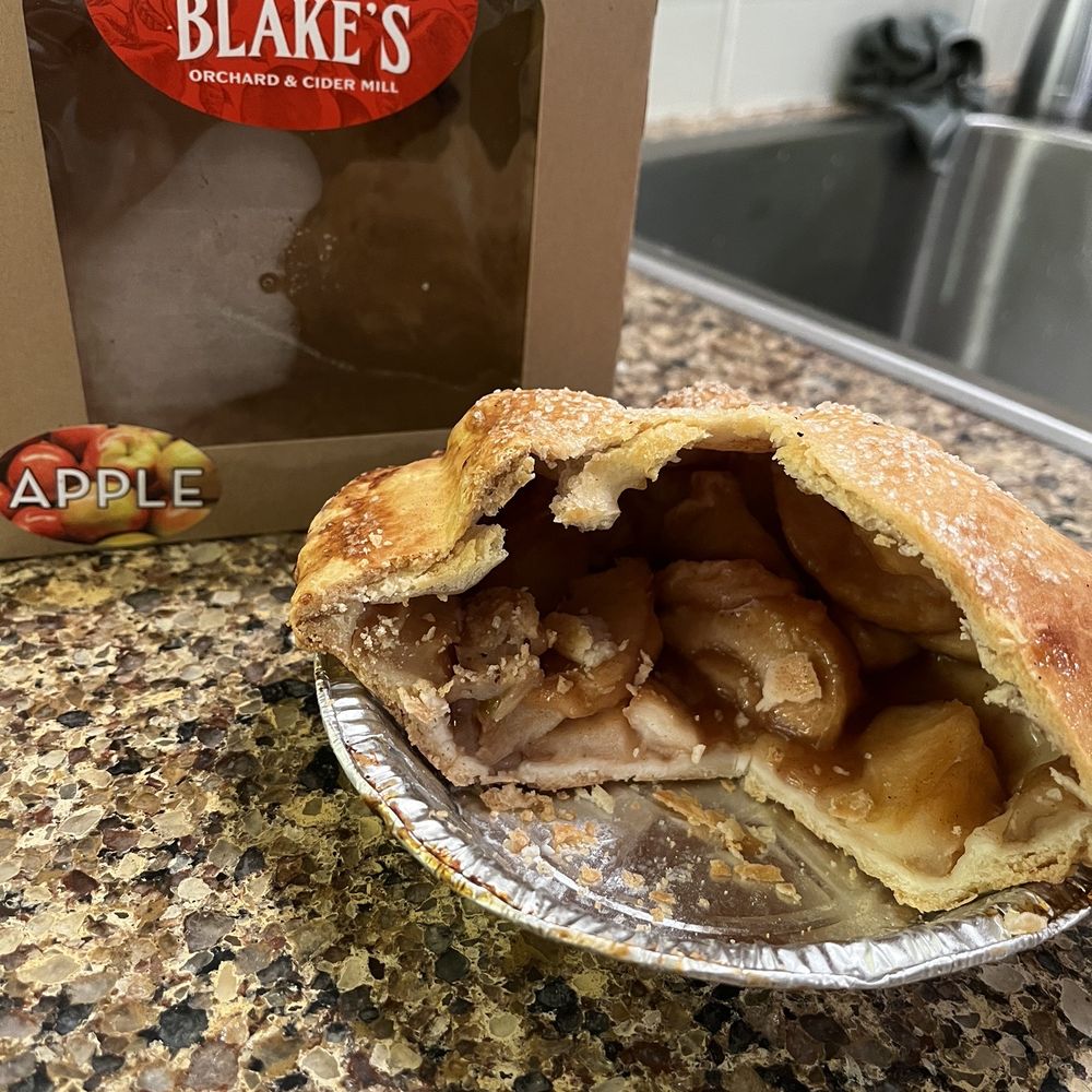 Blake's Lyon Township - Blake's Illusion Apple Pie. - Cideries Near Me - South Lyon, Michigan Blake's Lyon Township - Blake's Illusion Apple Pie. - Cideries Near Me - South Lyon, Michigan