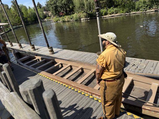 Davy Crockett's Explorer Canoes by null