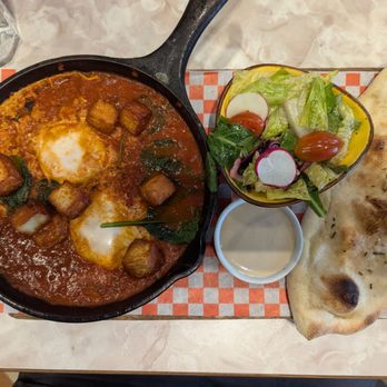 Cafe Landwer - Yonge & Bloor - Halloumi Shasuka - Breakfast & Brunch Near Me - Toronto, Ontario
