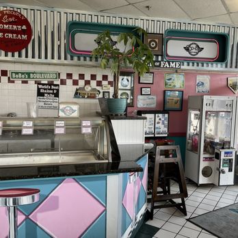 Bo-Bo's Gyros Vernon Hills - Greek Near Me - Vernon Hills, Illinois