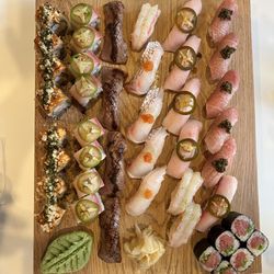 Bon - Assorted sushi