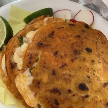 Birrieria Tecalitlan - Mulitas - Food Trucks Near Me Birrieria Tecalitlan - Mulitas - Food Trucks Near Me