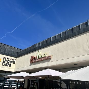 Bea Bea's - Exterior - Coffee & Tea Near Me - Burbank, California