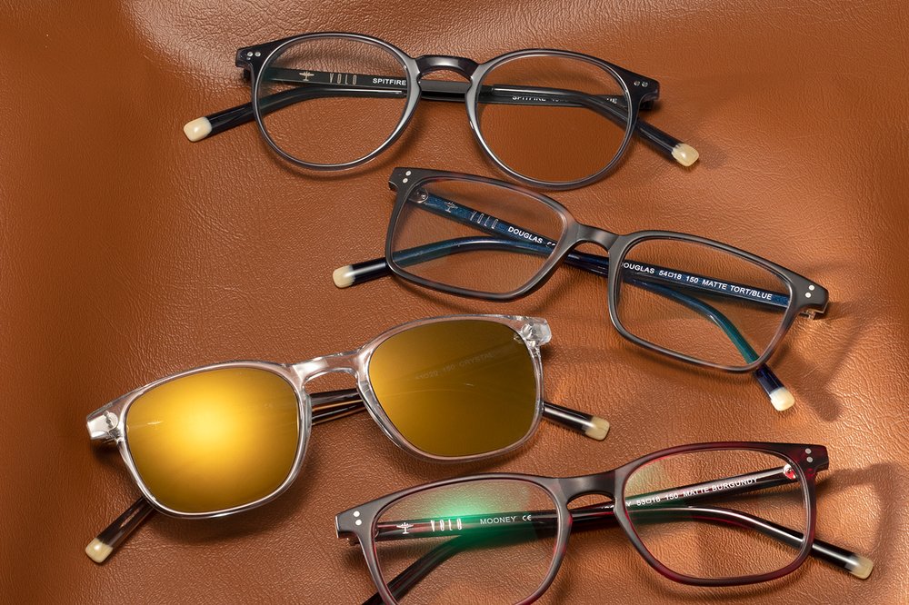 EYEMART EXPRESS Updated October 2024 25 Reviews 3148 N Highway 97