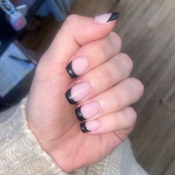 Diamond Nails - nails - Nail Salons Near Me - Fullerton, California